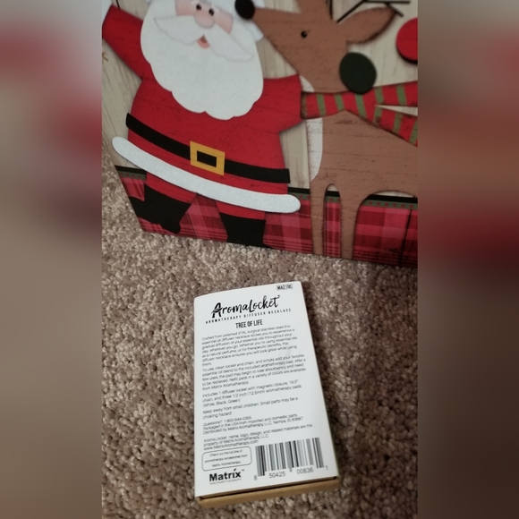 Aromatherapy Necklace - Picture 2 of 7